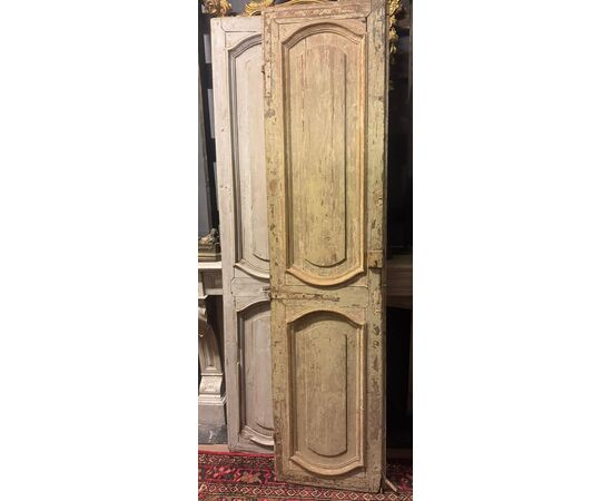 PTS893 - N. 2 Porte laccate bifacciali, epoca '700, misure cm L 100 x H 212