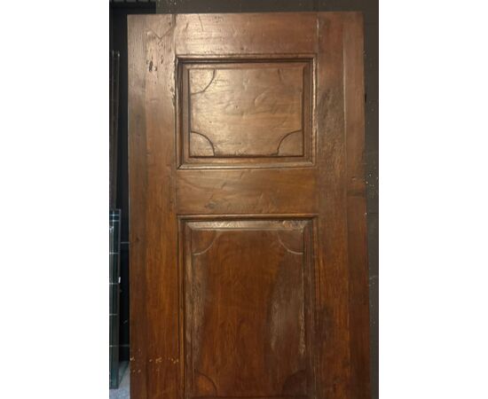 PTI756 - Porta in noce, scolpita, epoca '700, misure cm L 70 x H 200