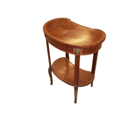Tavolino a fagiolo francese stile Luigi XVI del 1800