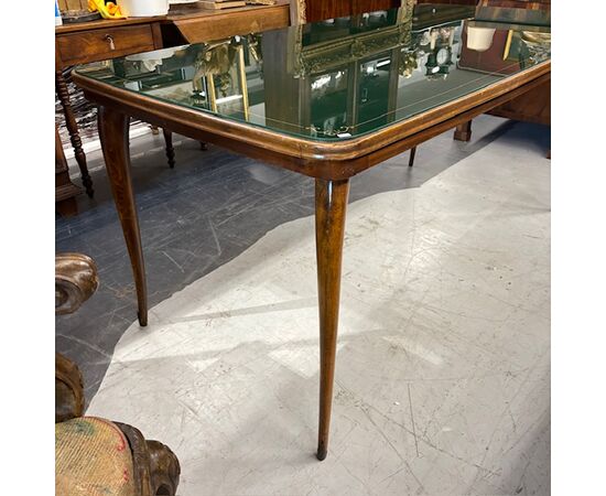 Tavolo modernariato anni 60 con piano in vetro verde dipinto . Restaurato. Mis 178 x 86 h 80 