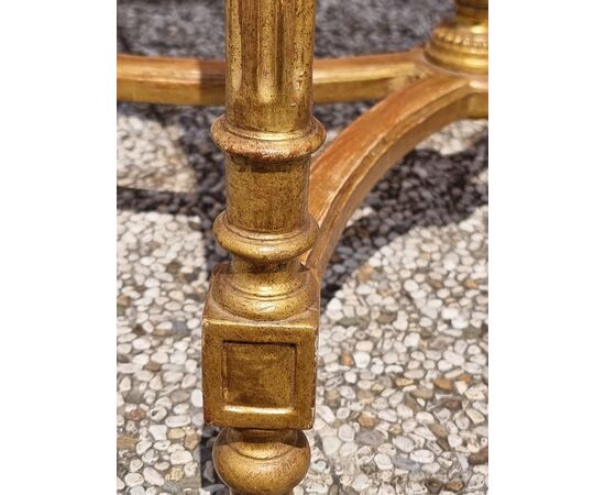Tavolino francese in legno dorato, stile Luigi XVI, fine Ottocento