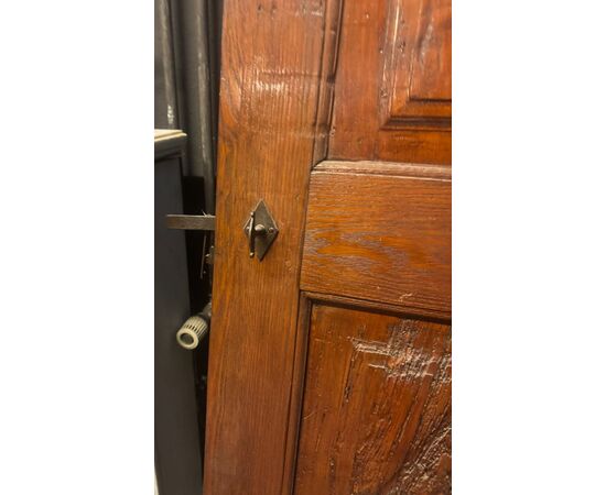 PTI757 - Porta da interno in noce, pannelli scolpiti, epoca '700, misure cm L 70 x H 200