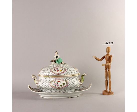 Zuppiera con Piatto in Porcellana di Meissen Germania Seconda Metà '800