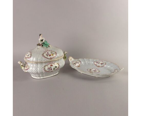 Zuppiera con Piatto in Porcellana di Meissen Germania Seconda Metà '800
