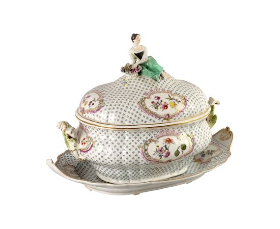 Zuppiera con Piatto in Porcellana di Meissen Germania Seconda Metà '800