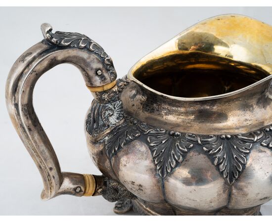 Servizio in argento antico Luigi Filippo Napoletano appartenente alla prima metà del XIX secolo.