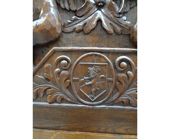Coppia di credenze in rovere scolpite XIX sec. Francia