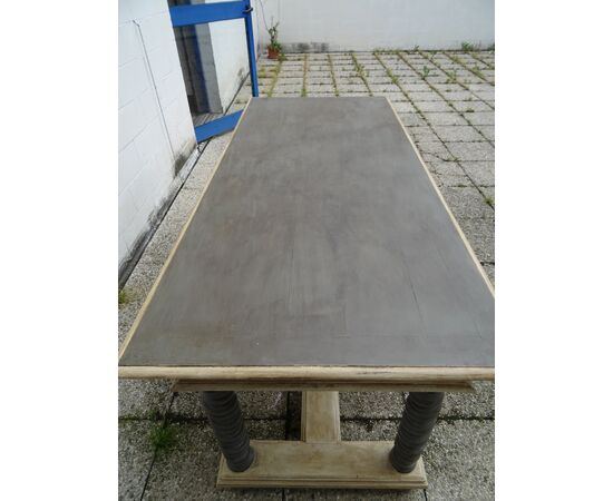 Grande tavolo antico XIX sec. Piemonte con lacca postuma