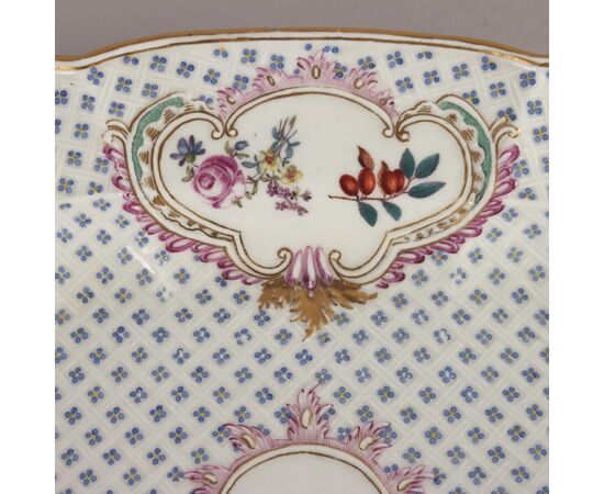 Zuppiera con Piatto in Porcellana di Meissen Germania Seconda Metà '800