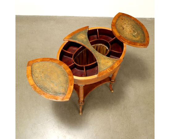 Tavolino Biedermeier Austria Secondo Quarto XIX Secolo