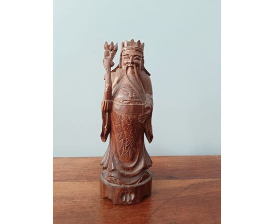 Personaggi orientali in legno