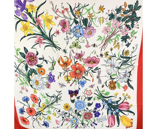 GUCCI Foulard Vintage in Seta Col. Rosso Flora