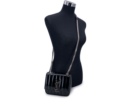SAINT LAURENT Borsa a Tracolla in Pelle Lucida Col. Nero Vicky S