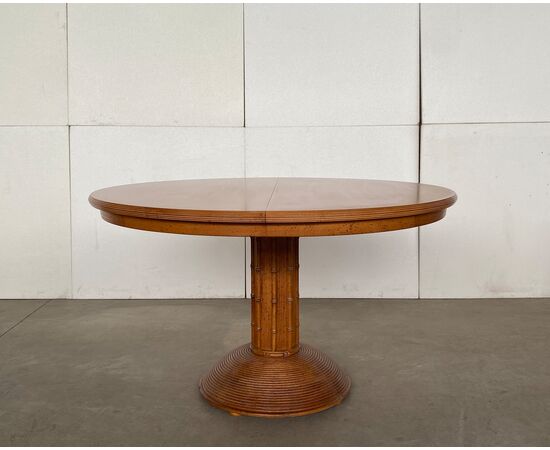 Tavolo rotondo allungabile, produzione Giorgetti anni '70/80