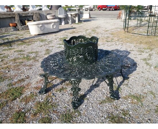 Panca in ghisa circolare da albero