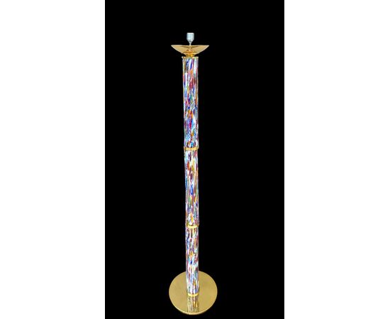 Lampada da terra  in vetro murrina con dettagli in ottone.Murano.