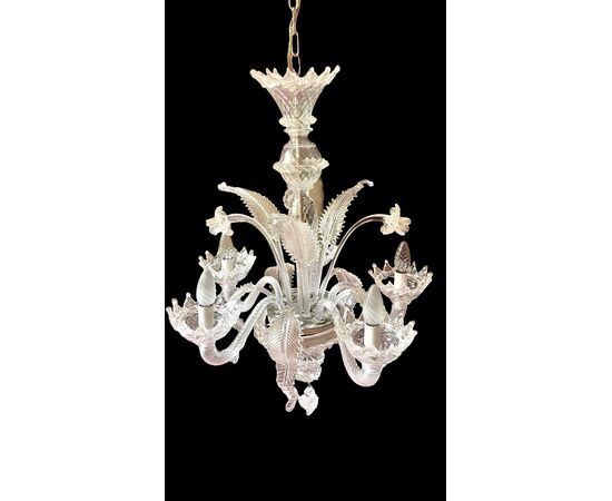 Lampadario in vetro soffiato balloton a cinque fuochi.Murano.