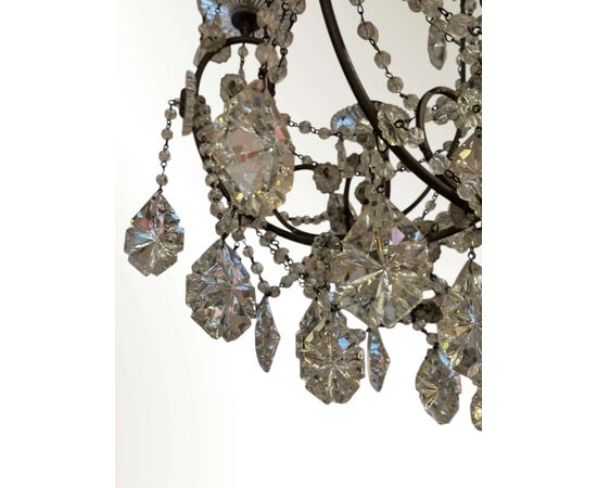 LAMPADARIO IN CRISTALLO, LEGNO E BRONZO AD 8 LUCI - XIX SECOLO