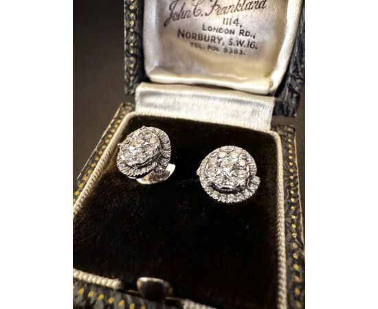 Orecchini  con  Diamanti   0.70 ct.