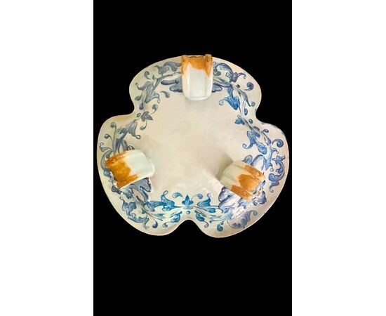 Vaso centrotavola in maiolica. Manifattura Battaglia,Napoli.