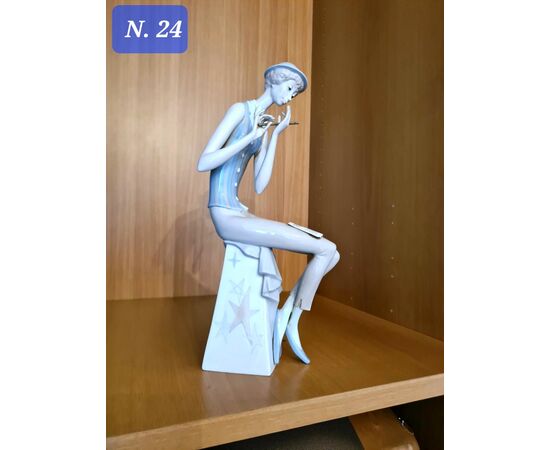 SCULTURA LIADRO' IN PORCELLANA