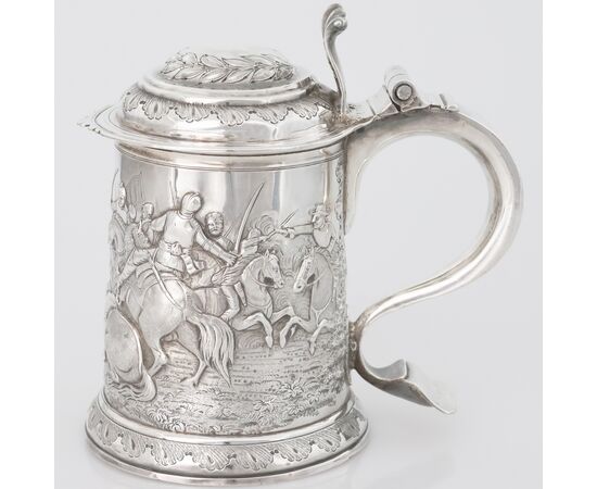 Tankard in argento sterling Regina Anna, argentiere RP, Dublino, 1711