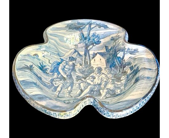 Vaso centrotavola in maiolica. Manifattura Battaglia,Napoli.