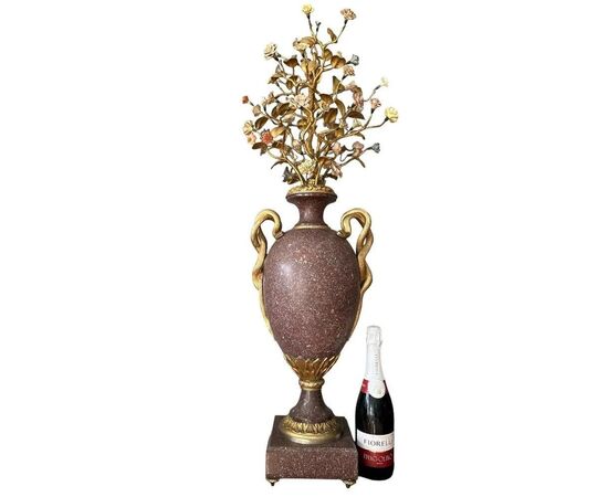  Coppia di Vasi Eleganti in Porfido e Bronzo del XIX Secolo