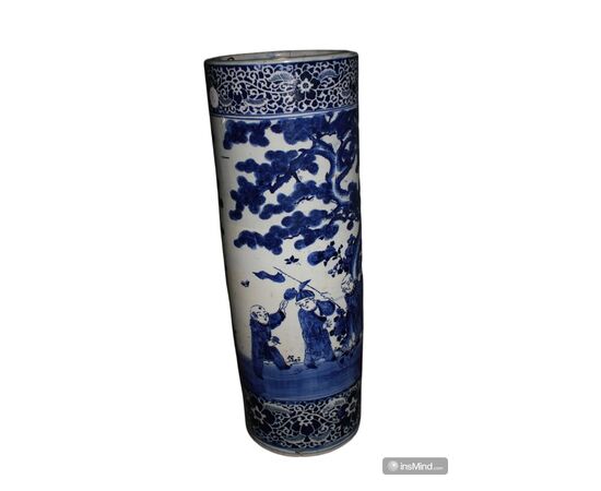 Vaso Porta Ombrelli Cinese in Porcellana Bianca e Blu Decorata con Personaggi