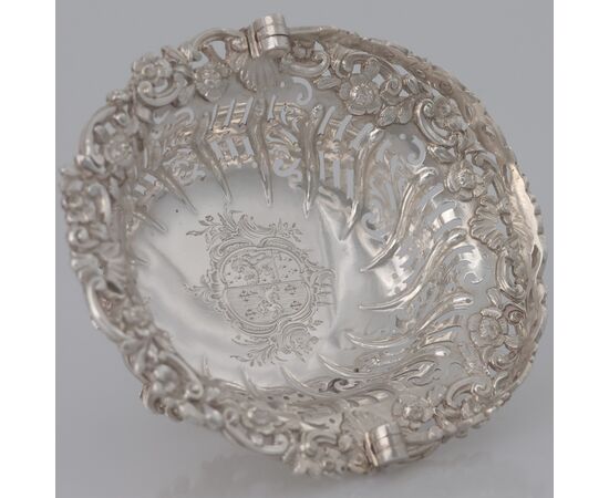 Contenitore per tè Giorgio II montato in argento sterling, Londra, 1754