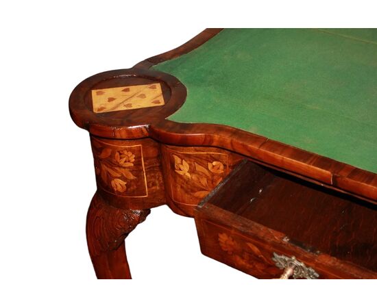 Prezioso Tavolino da Gioco Olandese di Fine 1700 Riccamente Intarsiato