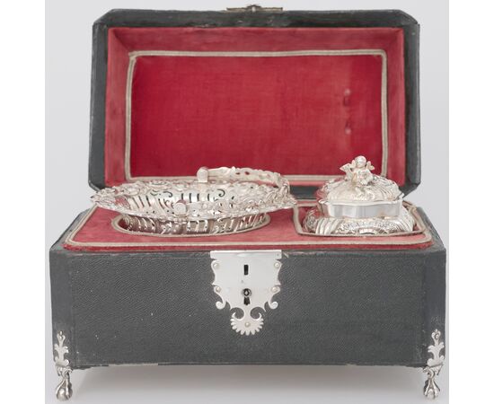 Contenitore per tè Giorgio II montato in argento sterling, Londra, 1754