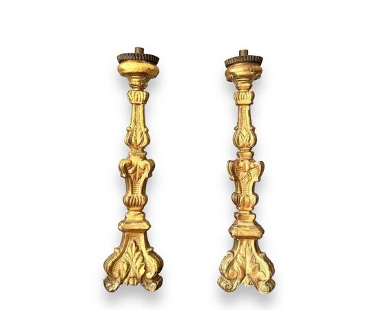  Coppia di Torcieri in Legno Dorato, XIX Secolo