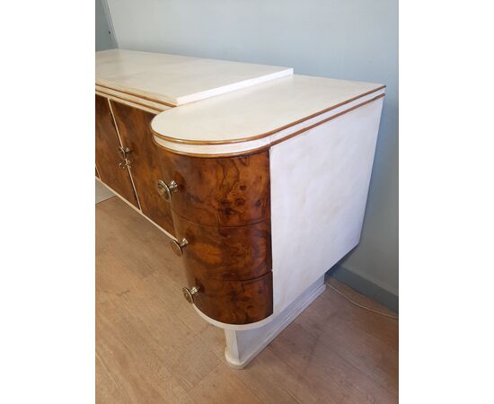 CREDENZA ART DECO IN RADICA DI NOCE E PERGAMENA ORIGINALE DEGLI ANNI 1930-40