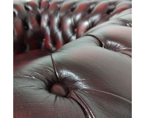 Nuova coppia di poltrone chesterfield club in pelle rosso bordeaux anticato inglese originale 