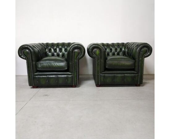 Nuova coppia di poltrone chesterfield club in pelle verde anticato inglese originale 