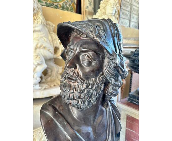  Busto in Bronzo di Menelao, su colonna in marmo verde del XIX Secolo