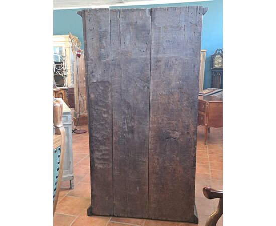 Armadio credenza del ‘600 in castagno