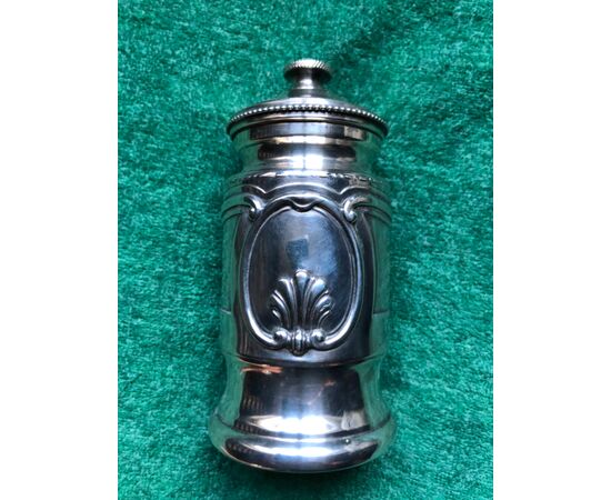 Silver pepper mill with rocaille decoration Italy.     