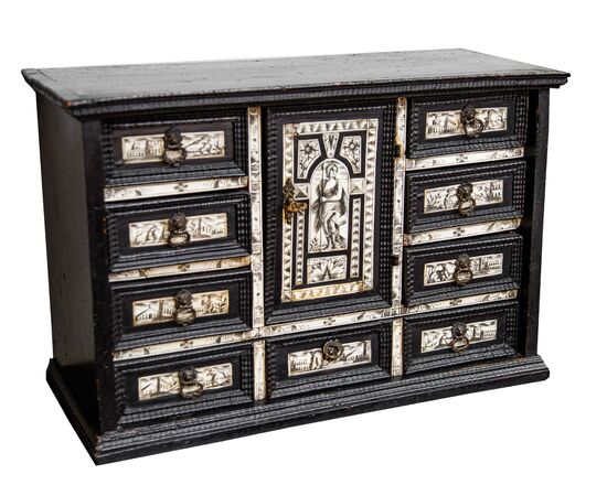 Northern Italy, 17th century, Coin cabinet