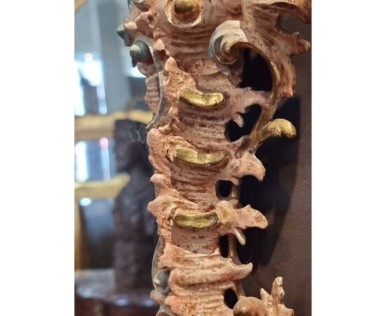 Specchiera veneziana intagliata, laccata e dorata - Seconda metà del XIX secolo