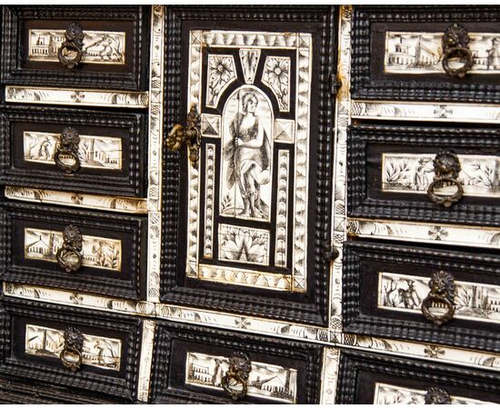 Northern Italy, 17th century, Coin cabinet