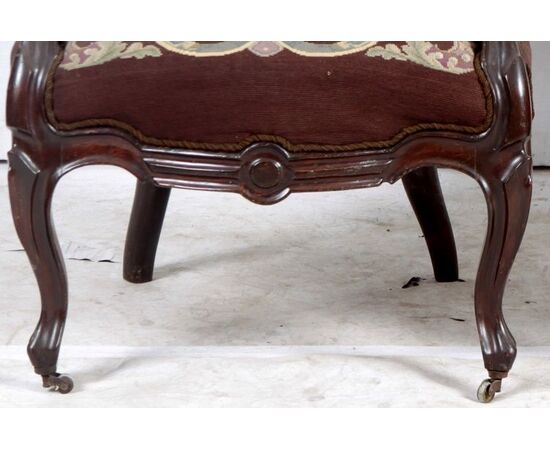 Antiche poltrone francesi del 1800 stile Luigi Filippo con ricamo a piccolo punto