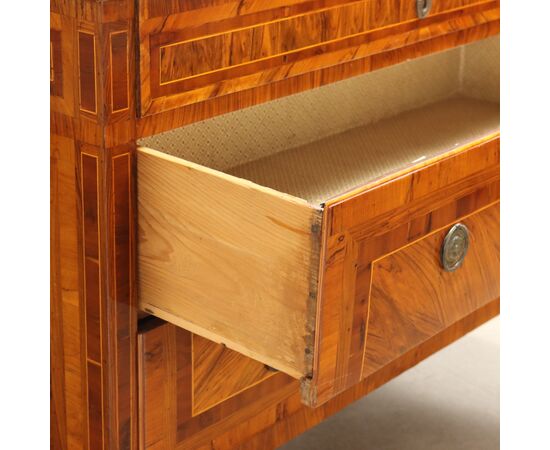 Pair of Neoclassical Chests of Drawers, Italy, Last Quarter of the 18th Century
