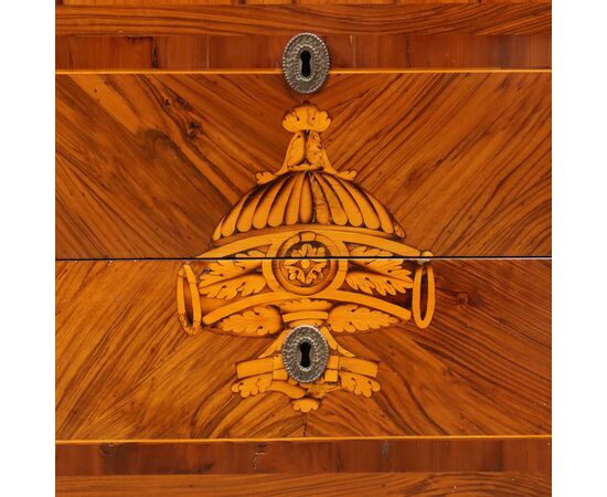 Pair of Neoclassical Chests of Drawers, Italy, Last Quarter of the 18th Century
