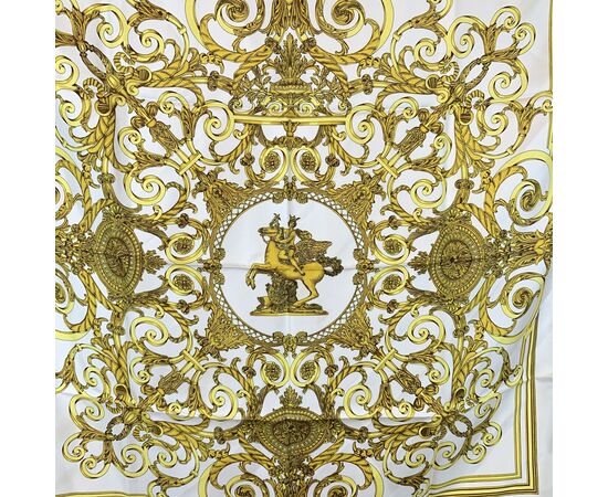 HERMES Foulard Vintage in Seta Col. Bianco Carre 90