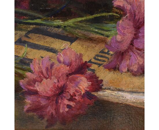 QUADRI ANTICHI, ART DECO, NATURA MORTA, FIORI DI GAROFANI E LIBRO, OLIO SU CARTONE, XX. (QF671)