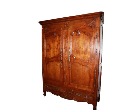 Armadio Bretone francese di fine 1700 in legno di rovere