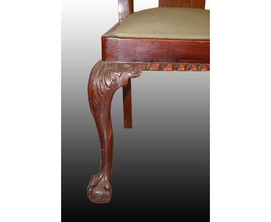 Gruppo di 4 sedie stile Chippendale in legno di mogano