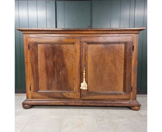 Credenza in noce del 600 Lombardo /Veneto grande misura 
